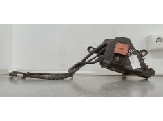 CAJA RELES / FUSIBLES A2055401850 