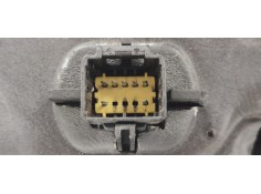 Recambio de retrovisor derecho para renault scenic ii emotion referencia OEM IAM E9011126  