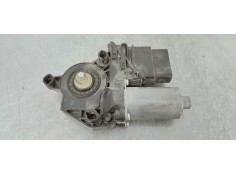 Recambio de motor elevalunas trasero derecho para volkswagen touran (1t3) business referencia OEM IAM 5K0959704A  