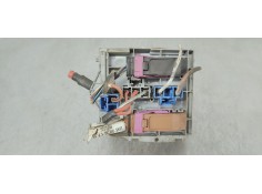 Recambio de caja reles / fusibles para fiat bravo (198) 1.9 jtd 16v cat referencia OEM IAM 51775688  