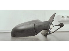 Recambio de retrovisor derecho para toyota aygo x 1.0i 72 referencia OEM IAM E90416161  