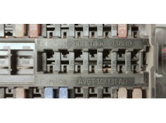 Recambio de caja reles / fusibles para ford focus lim. (cb8) 1.6 tdci referencia OEM IAM AV6T14K131AB  