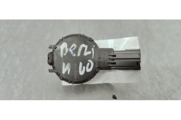 Recambio de sensor para citroen berlingo 1.5 hdi referencia OEM IAM 9813167380  