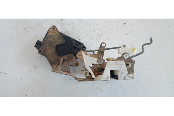 Recambio de cerradura puerta trasera derecha para daewoo matiz 0.8 cat referencia OEM IAM   