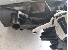 Recambio de rejilla aireadora para renault scenic iii 1.5 dci diesel fap referencia OEM IAM 68260003IR  