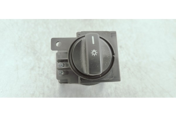 Recambio de mando luces para mercedes-benz clase a (w169) 2.0cdi 80 [160] fap referencia OEM IAM 1695452704  