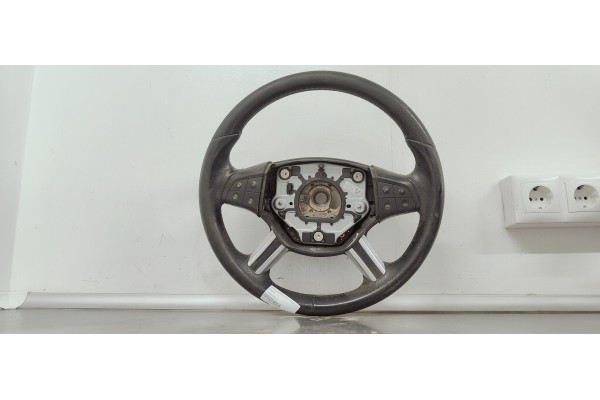 Recambio de volante para mercedes-benz clase b (w245) 2.0 cdi referencia OEM IAM A1644604303  