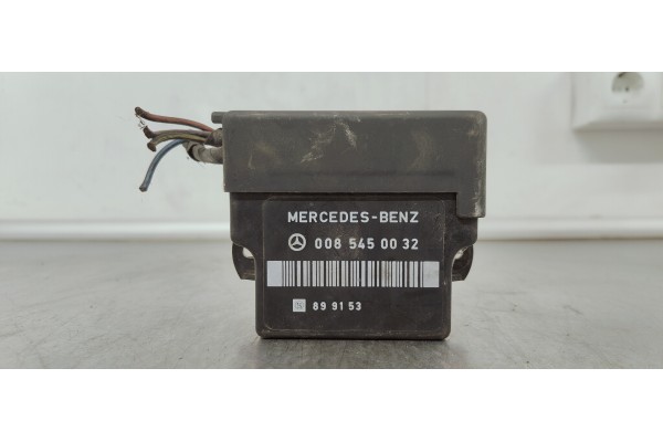 Recambio de caja precalentamiento para mercedes-benz vito (w638) combi 108 d  (638.164) referencia OEM IAM 0085450032  