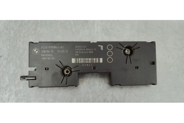 Recambio de amplificador de antena para bmw serie 3 touring (e91) 2.0 d referencia OEM IAM 65209193841  