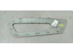 Recambio de moldura para citroen berlingo 1.5 hdi referencia OEM IAM 9816793677  