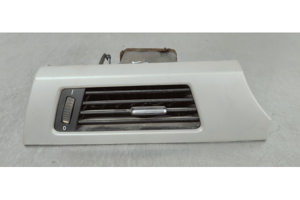 Recambio de rejilla aireadora para bmw serie 3 touring (e91) 2.0 d referencia OEM IAM 642291304599  