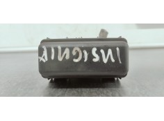 Recambio de caja reles / fusibles para opel insignia berlina 2.0cdti 130 fap referencia OEM IAM 13265980  