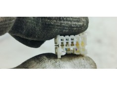 Recambio de retrovisor derecho para nissan x-trail (t30) referencia OEM IAM E13010621  