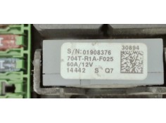 Recambio de caja reles / fusibles para mercedes-benz clase b (w246) 1.8 cdi referencia OEM IAM A2465400240  
