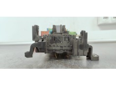 Recambio de caja reles / fusibles para mercedes-benz clase b (w246) 1.8 cdi referencia OEM IAM A2465400240  