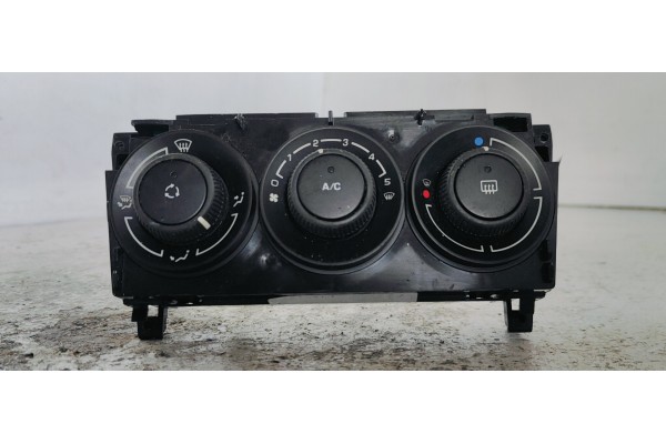 Recambio de mando climatizador para peugeot 3008 1.6hdi 112 fap referencia OEM IAM 400017003  