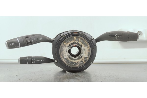 Recambio de mando multifuncion para mercedes-benz clase b (w246) 1.8 cdi referencia OEM IAM A2469001211  