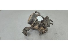 Recambio de soporte motor para toyota avensis berlina (t25) 2.0 d4d 115 referencia OEM IAM 1230527020  