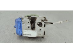 Recambio de cerradura puerta trasera izquierda para audi a4 berlina (b5) 1.9 tdi referencia OEM IAM 8D0839015A  