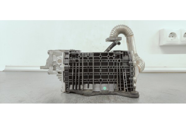 Recambio de enfriador egr para ds 4 1.5 hdi referencia OEM IAM 9813050280  