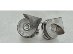Recambio de claxon para renault clio iii 1.5dci 85 referencia OEM IAM 8200477946  