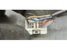 Recambio de retrovisor izquierdo para toyota auris 1.4d4d 90 fap referencia OEM IAM E8024112  