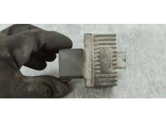 Recambio de caja precalentamiento para renault clio iii 1.5dci 85 referencia OEM IAM 7700115078  