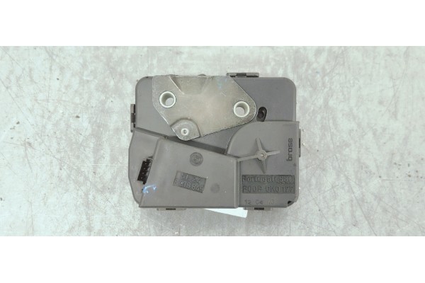 Recambio de cerradura maletero / porton para bmw serie 3 touring (e91) 2.0 d referencia OEM IAM 51248218849  