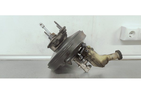 Recambio de servofreno para renault clio iii 1.5dci 85 referencia OEM IAM 8200249245  
