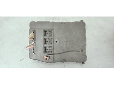 Recambio de caja reles / fusibles para renault megane ii coupe/cabrio luxe dynamique referencia OEM IAM 8200780021  