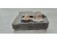 Recambio de caja reles / fusibles para renault megane ii coupe/cabrio luxe dynamique referencia OEM IAM 8200780021  