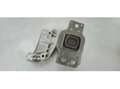 Recambio de soporte motor derecho para renault megane ii coupe/cabrio luxe dynamique referencia OEM IAM 8200014931  
