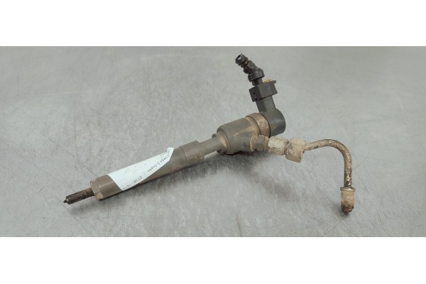 Recambio de inyector para opel corsa d cosmo referencia OEM IAM 0445110183  