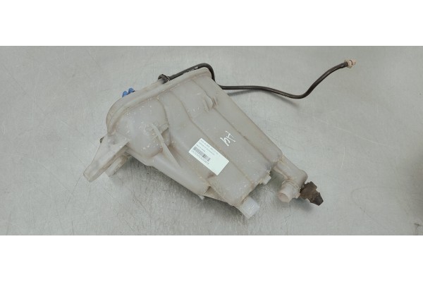 Recambio de deposito expansion para audi a4 ber. (b8) 2.0 tdi referencia OEM IAM 8K0121403Q  