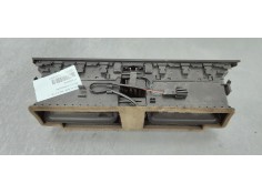 Recambio de rejilla aireadora para audi a4 ber. (b8) 2.0 tdi referencia OEM IAM 8T1820951E  
