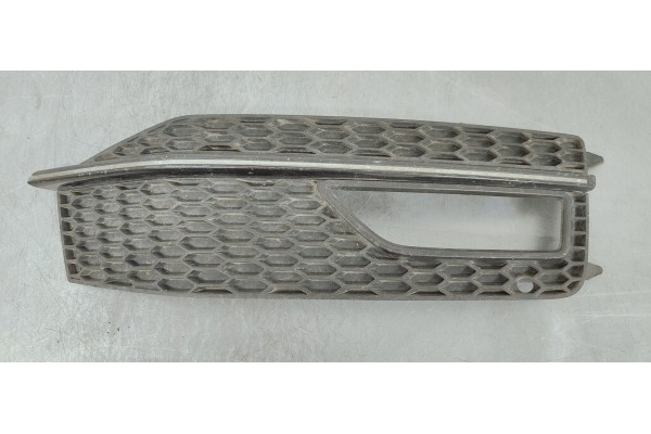 Recambio de rejilla paragolpes derecha para audi a4 ber. (b8) 2.0 tdi referencia OEM IAM 8K0807682M  
