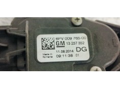 Recambio de pedal acelerador para opel insignia berlina 2.0cdti 130 fap referencia OEM IAM 13237352  