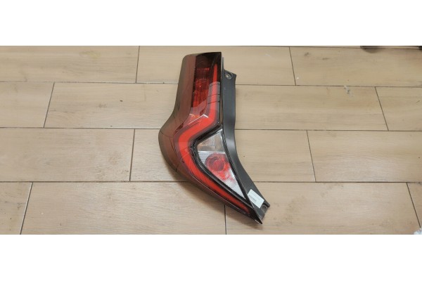 Recambio de piloto trasero izquierdo para toyota aygo x 1.0i 72 referencia OEM IAM   