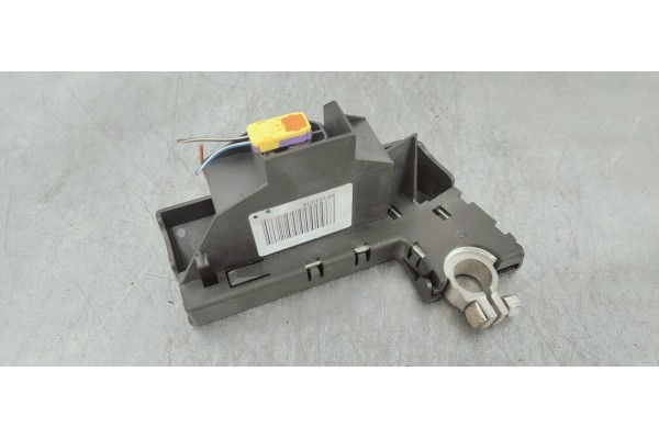 Recambio de modulo electronico para audi a4 ber. (b8) 2.0 tdi referencia OEM IAM 8J0915459  