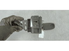 Recambio de conmutador de arranque para audi a4 ber. (b8) 2.0 tdi referencia OEM IAM 8K0909131D  