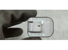 Recambio de mando retrovisor para audi a3 sportback (8p) 1.6 tdi referencia OEM IAM 8E0959565  