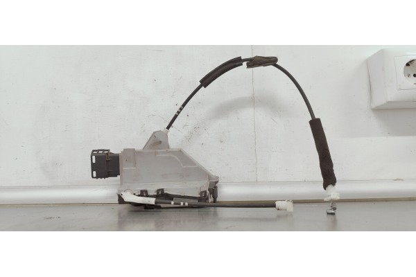 Recambio de cerradura puerta trasera izquierda para citroen c3 1.4 hdi 70 fap referencia OEM IAM 006250  