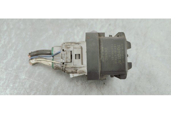 Recambio de caja precalentamiento para toyota rav 4 (a3) 2.2 d referencia OEM IAM 2861067010  