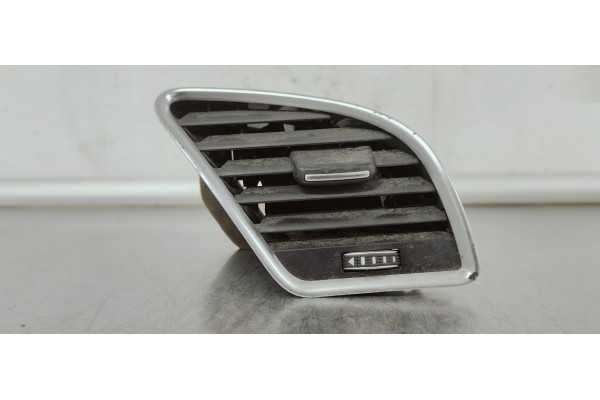 Recambio de rejilla aireadora para audi a4 ber. (b8) 2.0 tdi referencia OEM IAM 8T1820902G  
