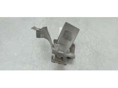 Recambio de enganche cinturon trasero derecho para audi a4 ber. (b8) 2.0 tdi referencia OEM IAM 8K0857740AC  