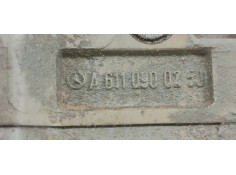 Recambio de bomba combustible para mercedes-benz vito (w638) caja cerrada referencia OEM IAM A6110900250  
