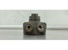 Recambio de bomba combustible para mercedes-benz vito (w638) caja cerrada referencia OEM IAM A6110900250  