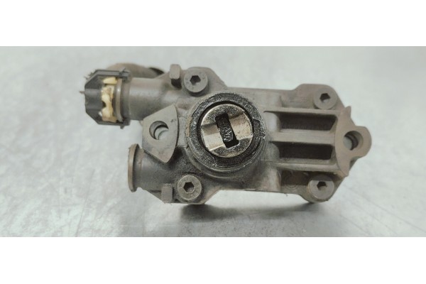 Recambio de bomba combustible para mercedes-benz clase c (w203) berlina 220 cdi (203.006) referencia OEM IAM A6110900350  
