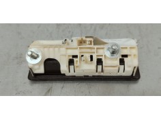 Recambio de maneta exterior porton para audi a4 ber. (b8) 2.0 tdi referencia OEM IAM 5N0827566T  