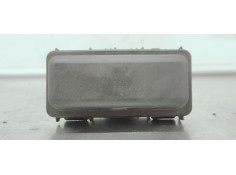 Recambio de caja reles / fusibles para opel insignia berlina 2.0cdti 130 fap referencia OEM IAM 13265980  